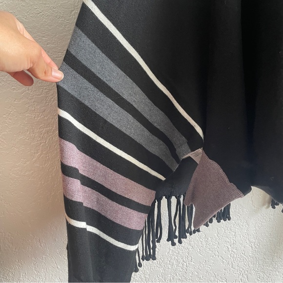 Smartwool Black Stripe Shadow Pine Scarf Wrap Shawl Small Medium Fringe Wool - Picture 9 of 11